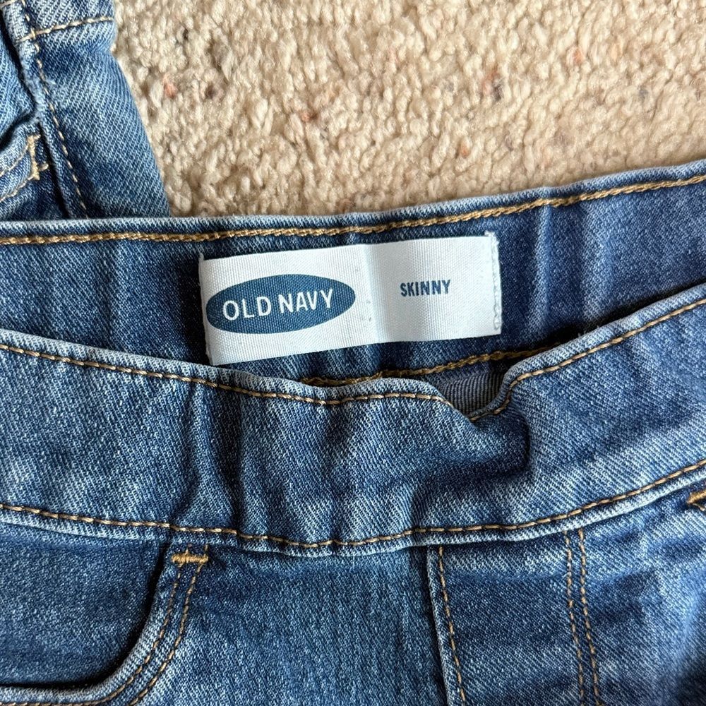 Old Navy Girls Bundle 4 Pairs Jeans Size 6 Straight Flare Leg Blue Denim Lot - Picture 4 of 5